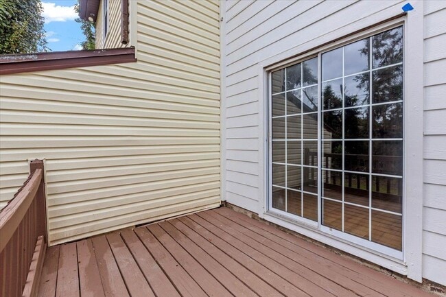 Building Photo - 1573 Jacks Dr