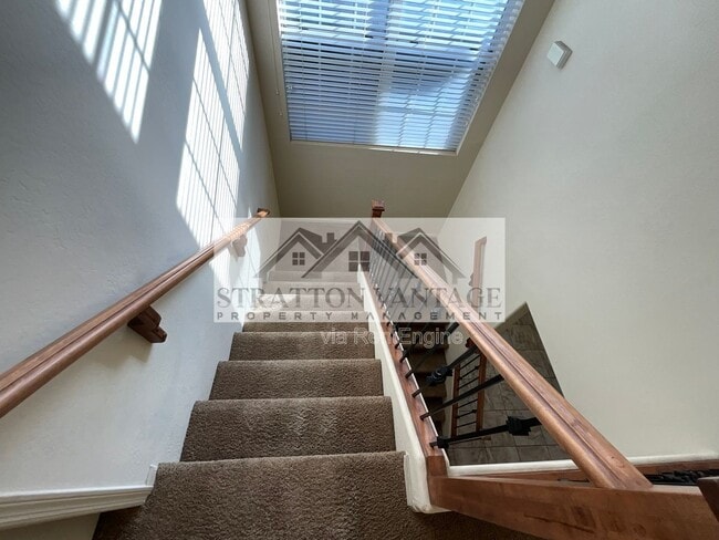 Building Photo - 4709 E Portola Valley Dr