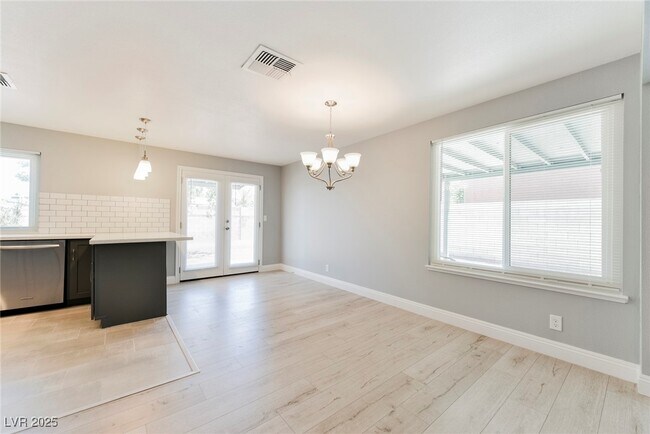 Building Photo - 3542 Bronco Rd