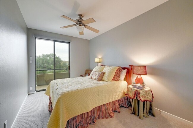 Building Photo - 1707 Spyglass Dr