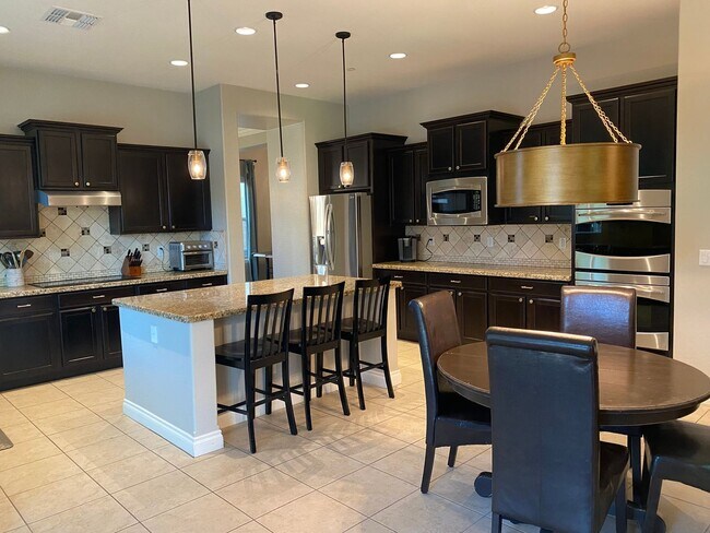 Building Photo - Coming Soon: Gorgeous 5bed/4 bath with Ove...