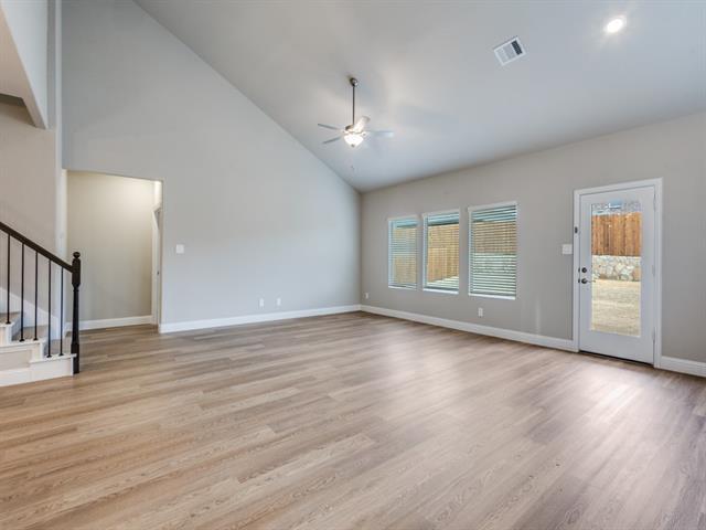 Building Photo - 600 Midnight Oak Dr