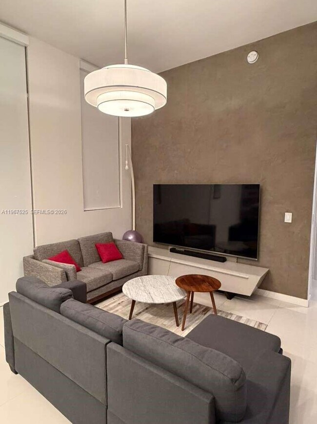 Building Photo - 7875 NW 107th Ave