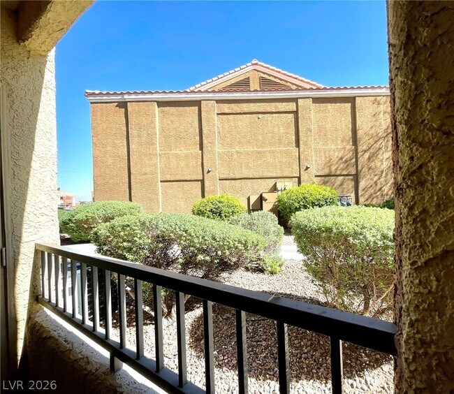 Building Photo - 2120 Ramrod Ave