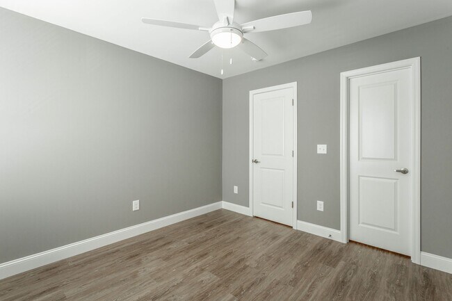 Building Photo - 4735 Stunner Ln