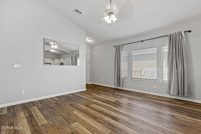 Building Photo - 7213 Copper Trail Ave