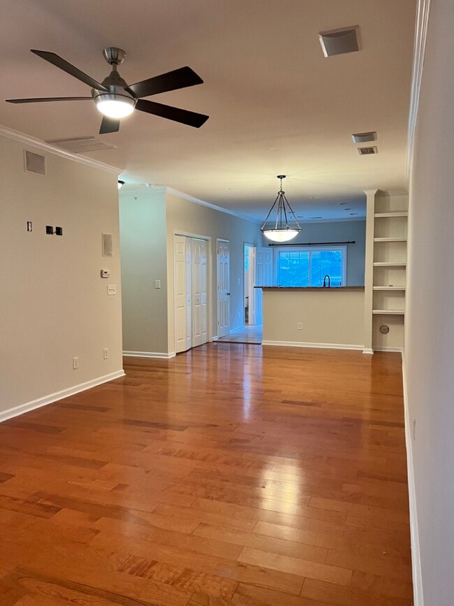 Building Photo - 1123 Ilana Ct
