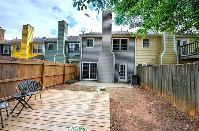Building Photo - 1028 Windy Oaks Ct