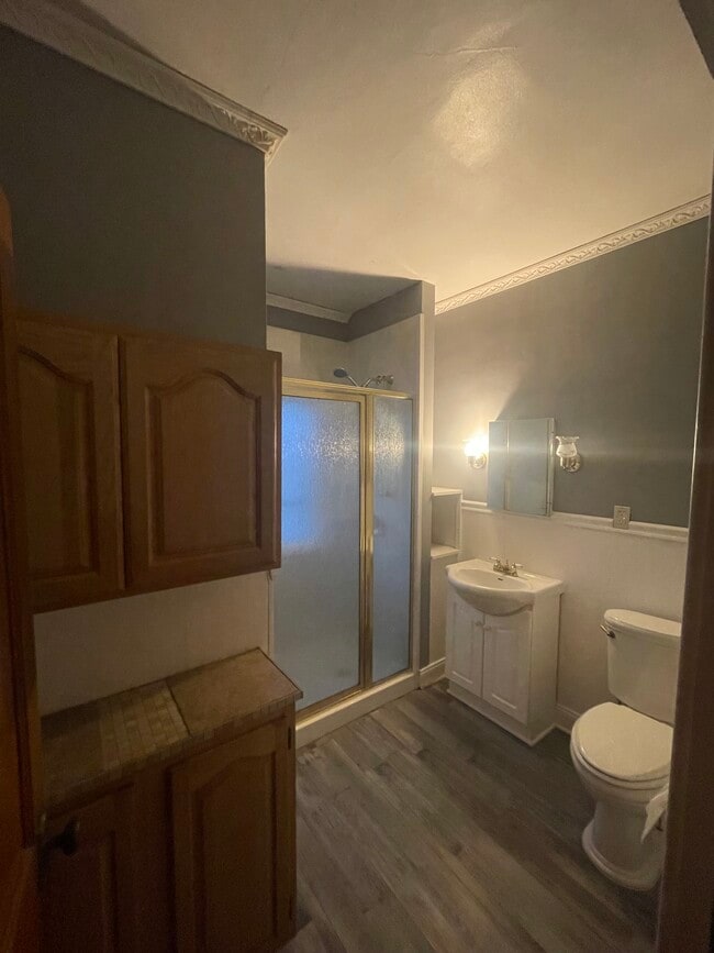 Building Photo - 4207 Barker Ave