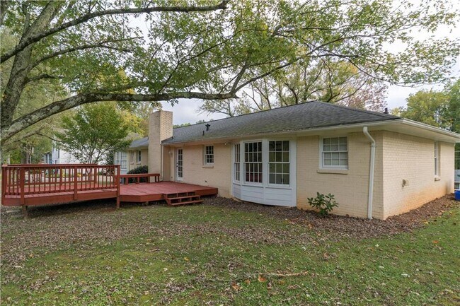 Building Photo - 1317 Witham Dr