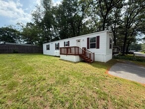 Building Photo - 93 Curtis Ln