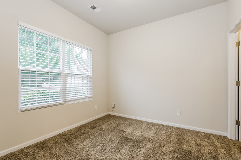Building Photo - 176 Addy Ln