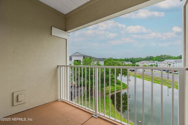 Building Photo - 4931 Key Lime Dr