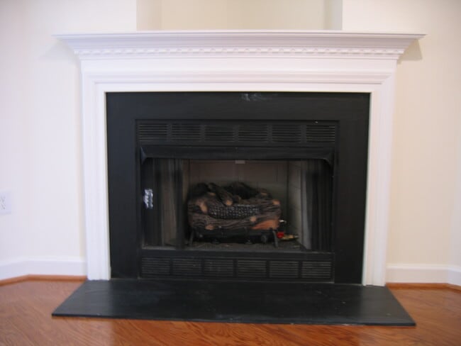 Building Photo - 2605 Broad Oaks Pl