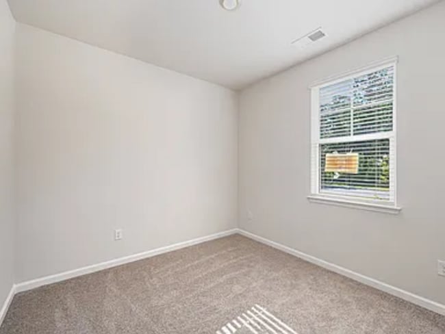 Building Photo - 328 Sandbach Rd