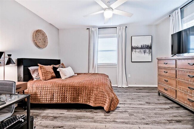 Building Photo - 9940 Kitty Rd