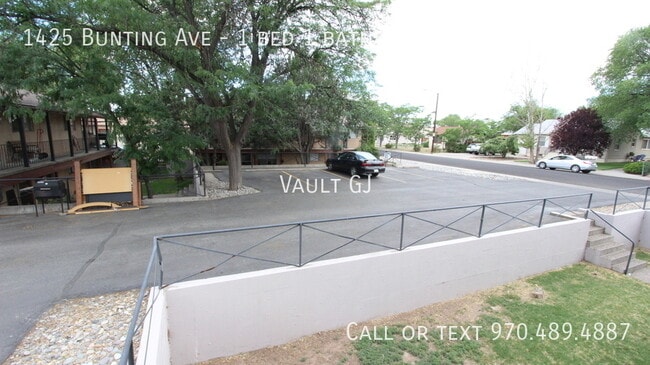 Building Photo - 1425 Bunting Ave