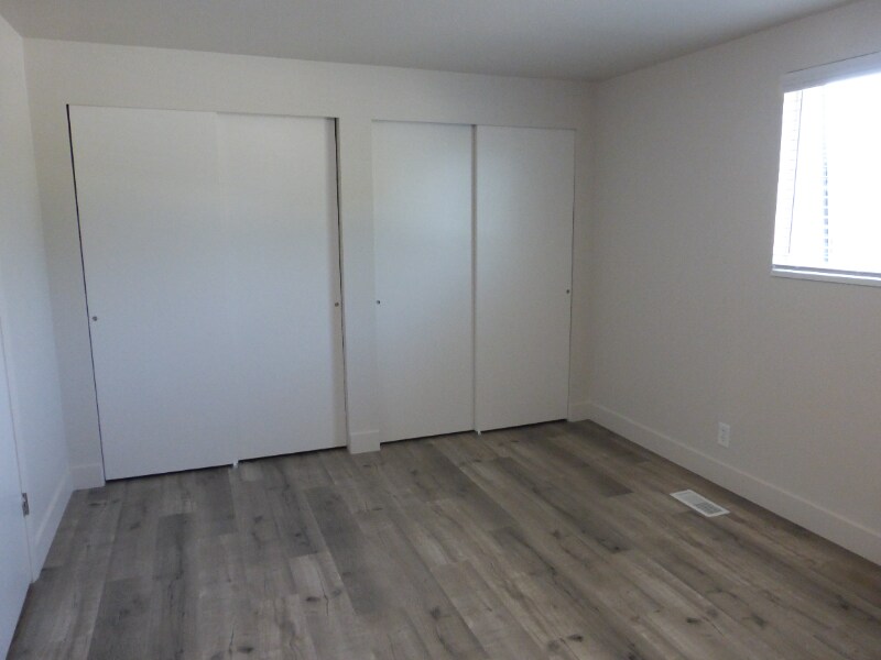 Building Photo - 2519 S 300 E