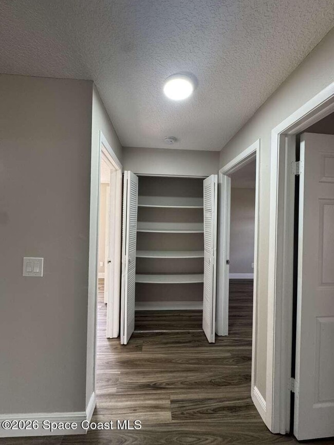 Building Photo - 1583 White Cap Way