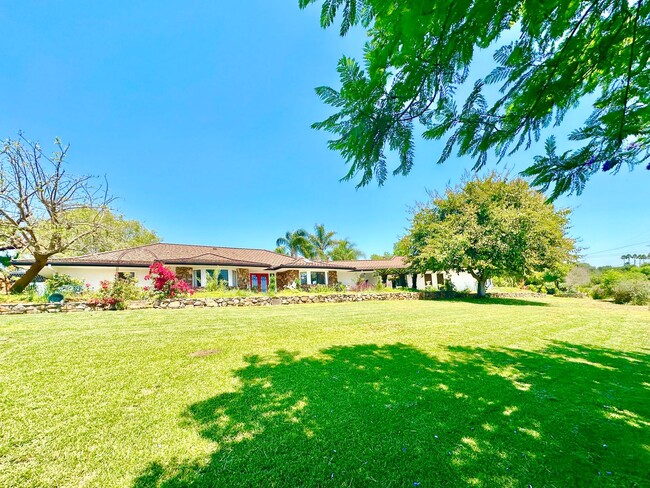 Building Photo - 1650 Winterwarm Dr