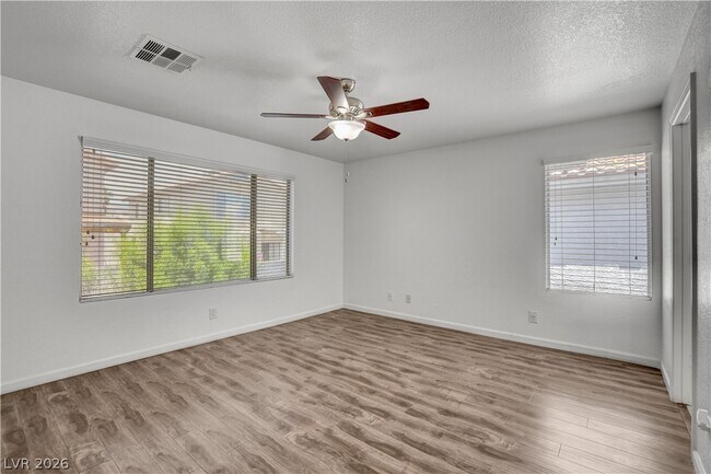 Building Photo - 3557 Sedwick Dr
