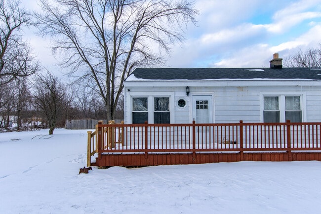 Building Photo - 3083 Ready Rd