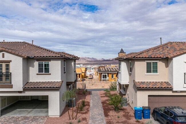 Building Photo - 945 Jigglypuff Pl