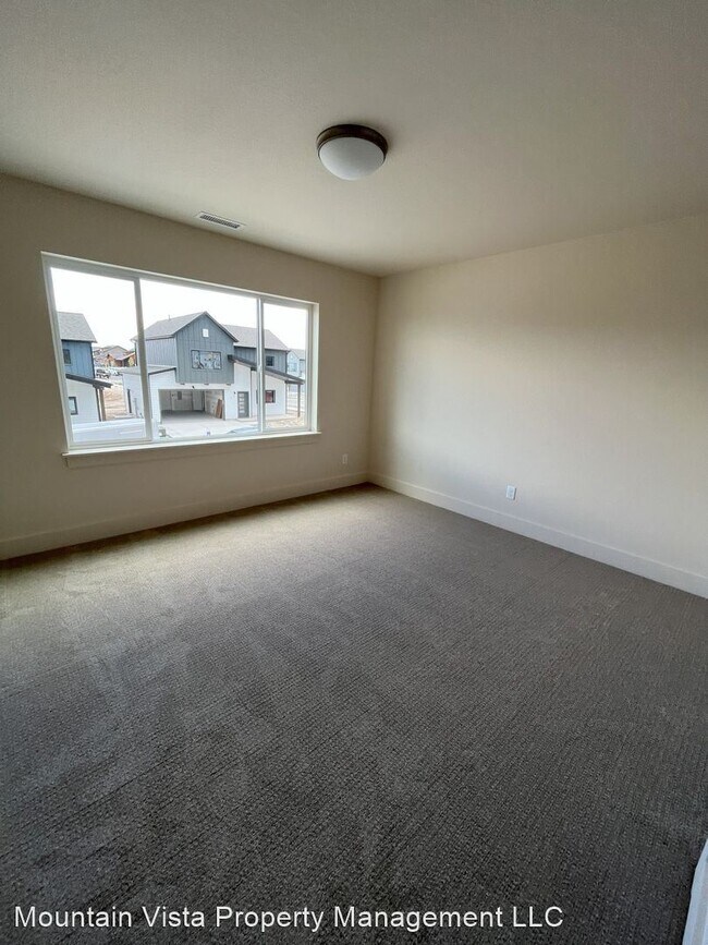 Building Photo - 3 br, 2.5 bath House - 20 Jockey Ct