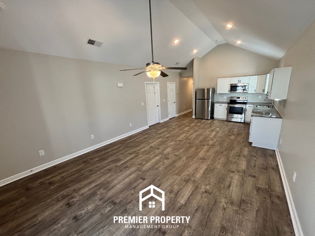 Building Photo - For Rent: 235 Willow Ridge Lane, Odenville, AL 38120