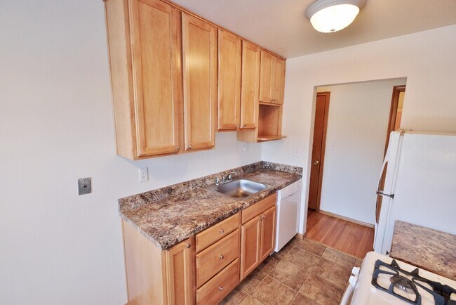 Floorplan - Snelling Place Apartments