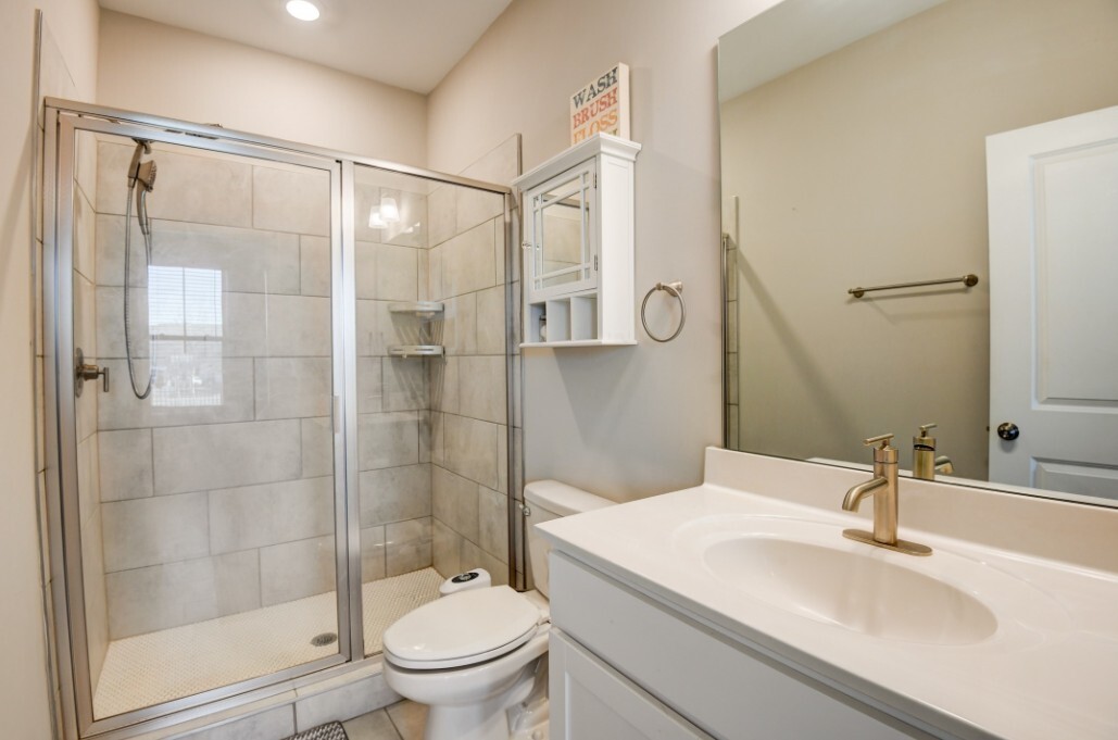 Bathroom #2 and another similiar bathroom on 1st flloor - 3768 Duke Center Way