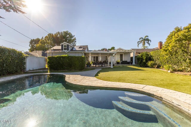 Building Photo - 4816 Indianola Way