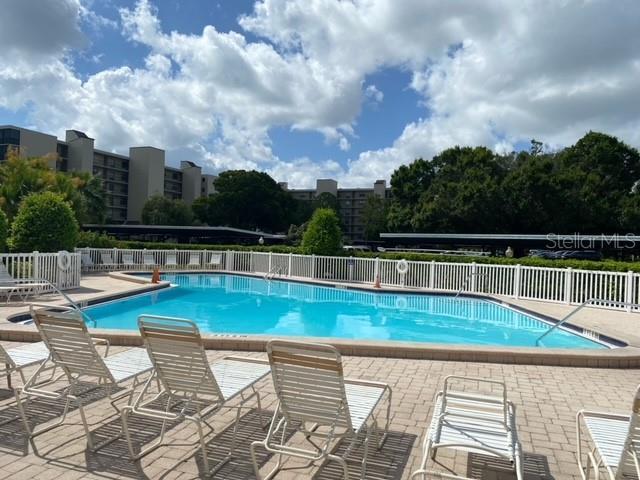 Building Photo - 3300 Cove Cay Dr