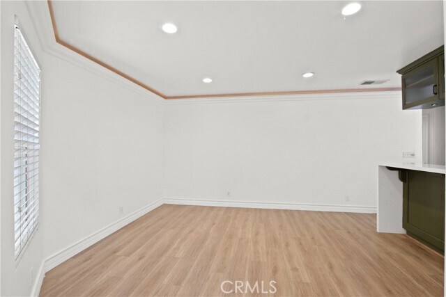 Building Photo - 416 Larkspur Ave