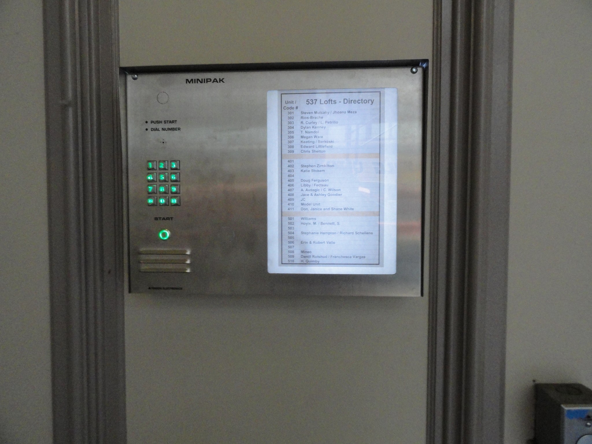 Building Photo - 537 Congress St