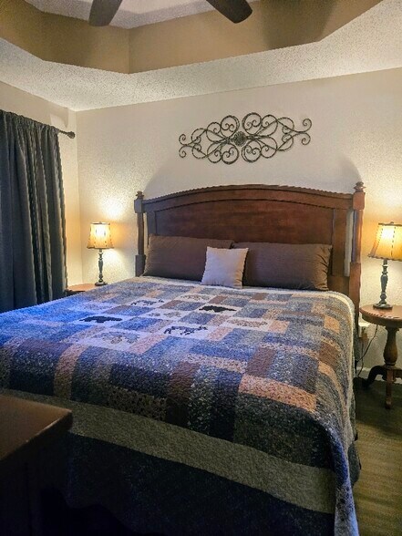 Building Photo - 24 Village Trail