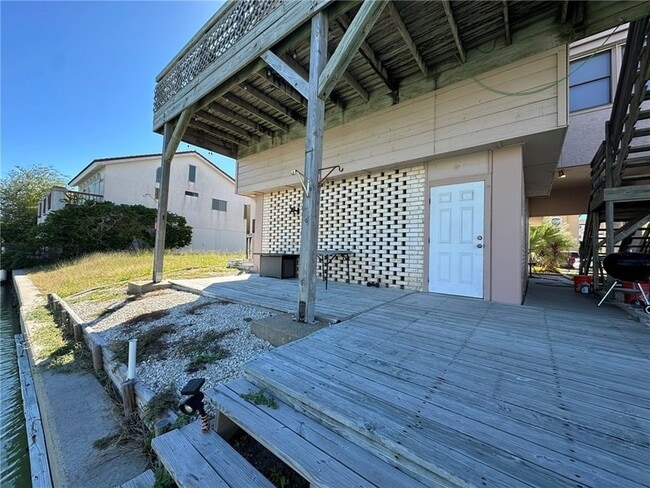 Building Photo - 738 Imperial Harbor Dr