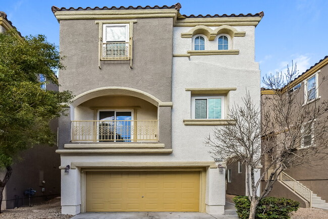 Building Photo - 9352 Roping Cowboy Ave