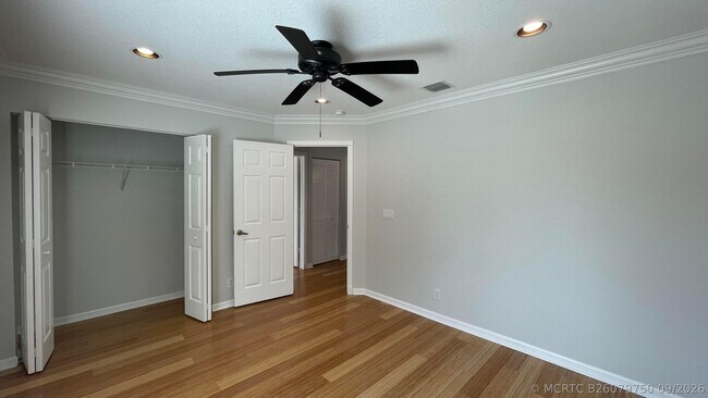 Building Photo - 4857 Victoria Cir