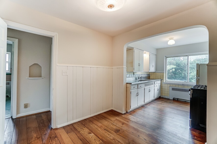 Dining room and kitchen - 1711 Portman Ave