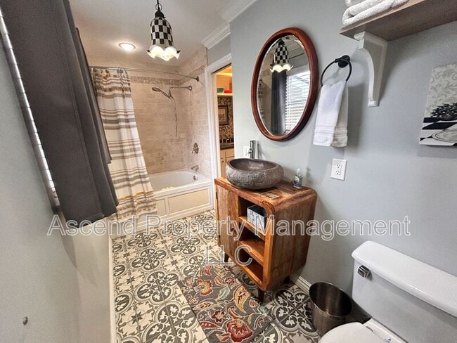 Building Photo - 114 Judith Dr