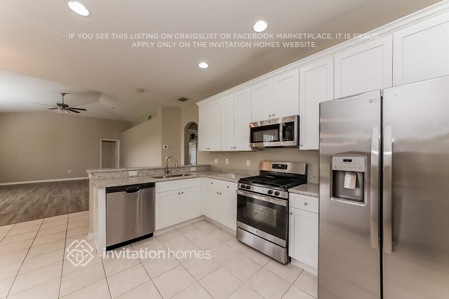 Building Photo - 6613 Brighton Park Dr