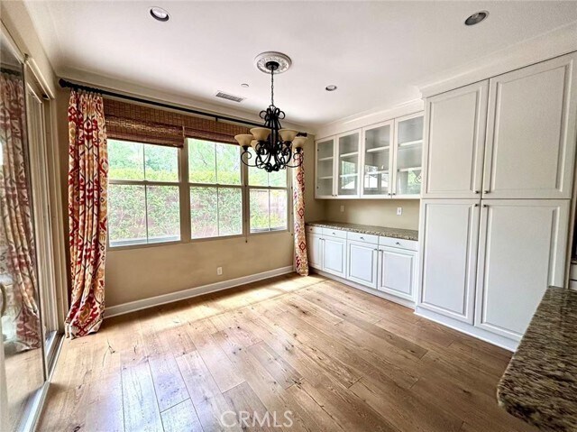 Building Photo - 80 Ashdale