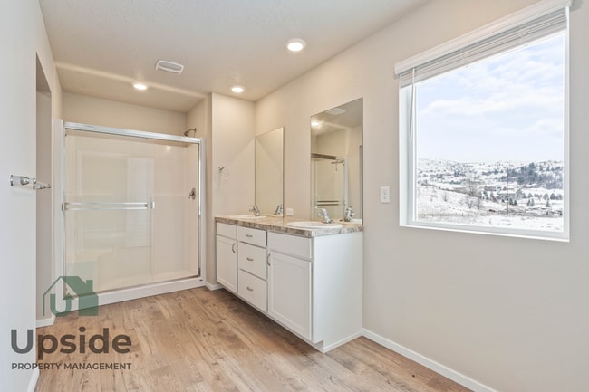 Building Photo - 20601 E Mdw Spg Lp