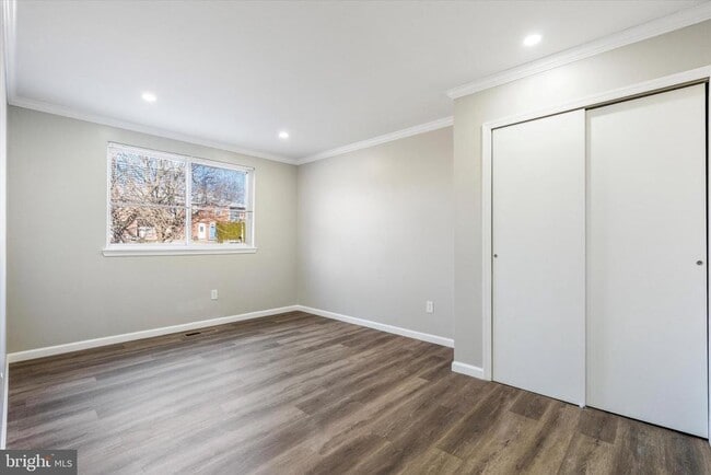 Building Photo - 9174 Frankford Ave