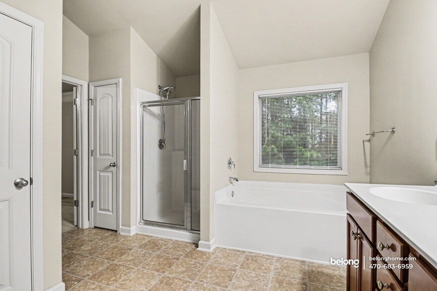 Building Photo - 1376 Blue Sail Ave