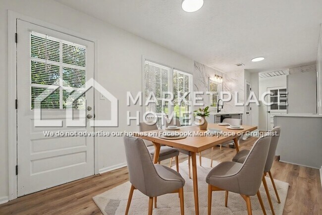 Building Photo - 1025 Walker Pl Dr