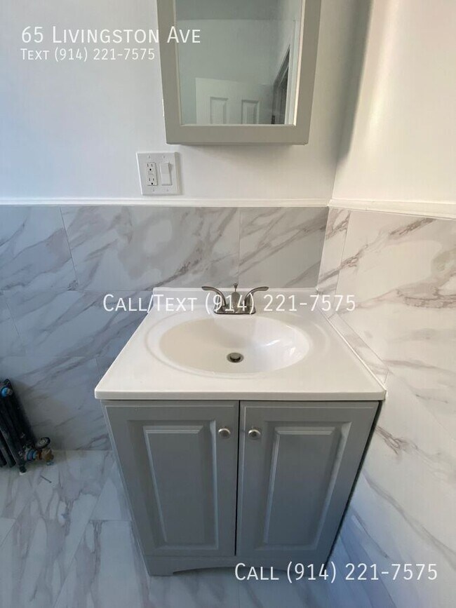 Building Photo - 65 Livingston Ave