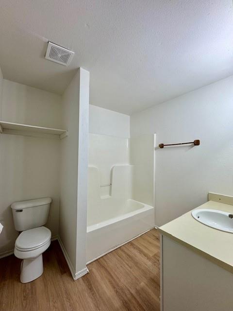 Building Photo - 727 W Beck Dr