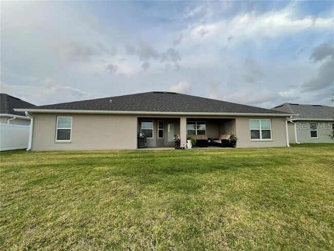 Building Photo - 5826 SW 83rd Ln